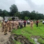 गो हत्यारों और नशा तस्करों के घरों पर चला धामी का बुलडोजर, सरकारी भूमि पर किया हुआ था अतिक्रमण
